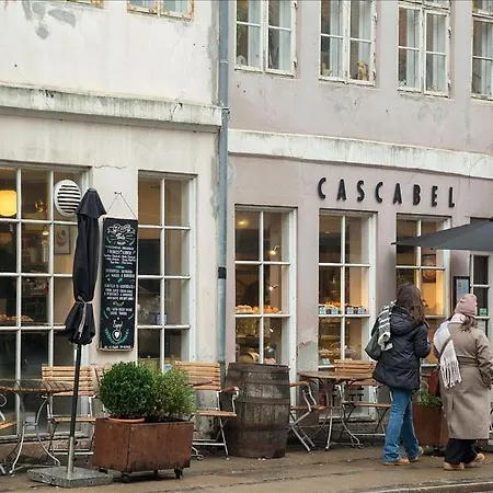 Apartamento Peaceful Courtyard - Royal Palace & Marble Church