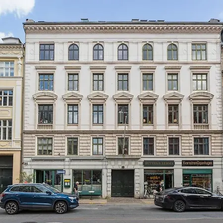 Peaceful Courtyard - Royal Palace & Marble Church Copenhague