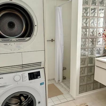 Peaceful Courtyard - Royal Palace & Marble Church * Kopenhagen