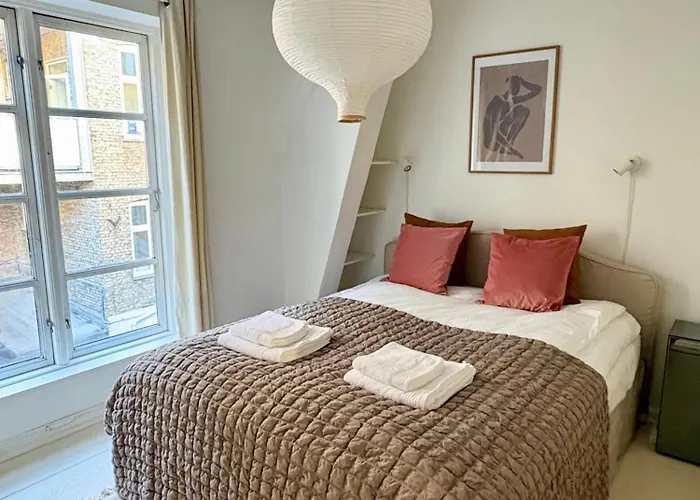 Apartamento Peaceful Courtyard - Royal Palace & Marble Church