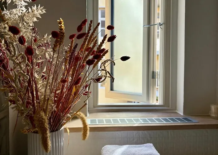 Peaceful Courtyard - Royal Palace & Marble Church Apartamento *