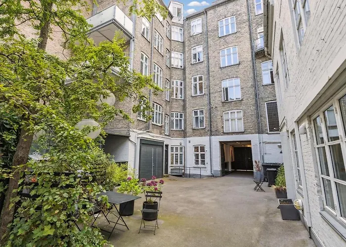 Peaceful Courtyard - Royal Palace & Marble Church Apartamento Copenhague